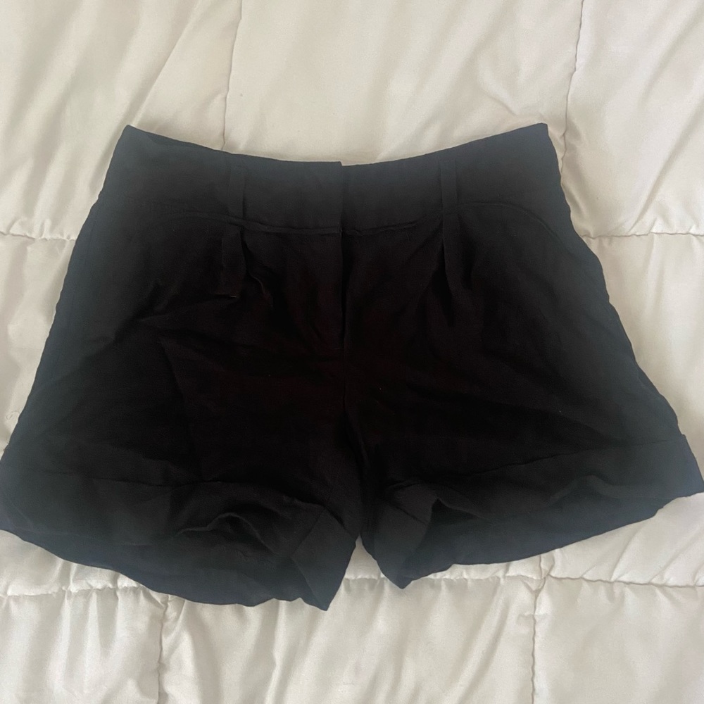 Jennifer Lopez Black Shorts